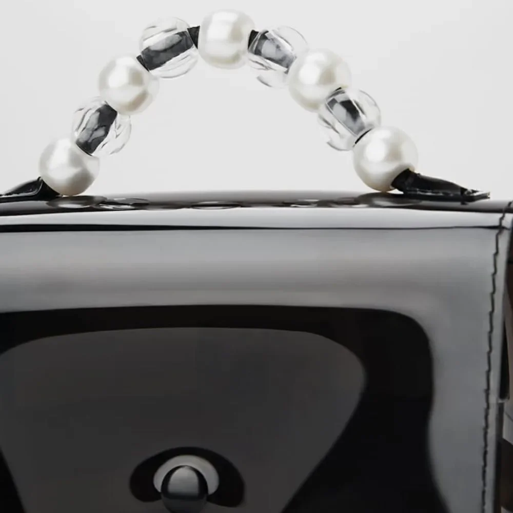 🎉Last deal 🎉Pearl trim vinyl mini crossbody bag